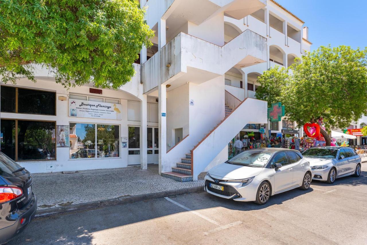 Pine Trees Penthouse Apartment Olhos de Agua  Exterior photo